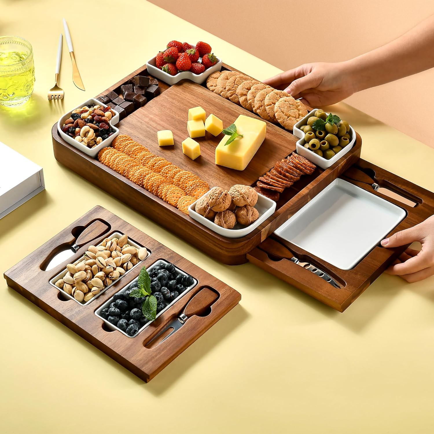 Acacia Cheese Board Set